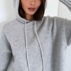 Aritzia Babaton Luxe Cashmere Hoodie Sweater
